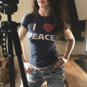 J’ai besoin de me faire secouer un peu, pas toi ? Nina - rencontre-Trans-Sedan