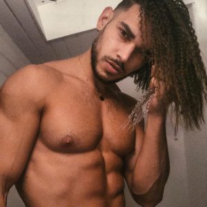 Leïla - rencontre-Cougar-Lyon