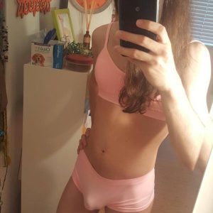 Alex 28 ans Alex - rencontre-Trans-Toulon
