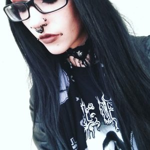 Éveillée Mila - rencontre-Trans-Béziers